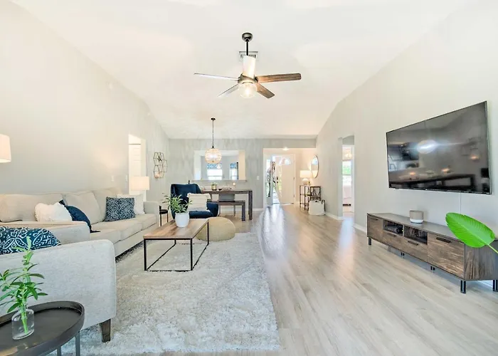 Sunny Home W/ Golf Cart In The Villages!