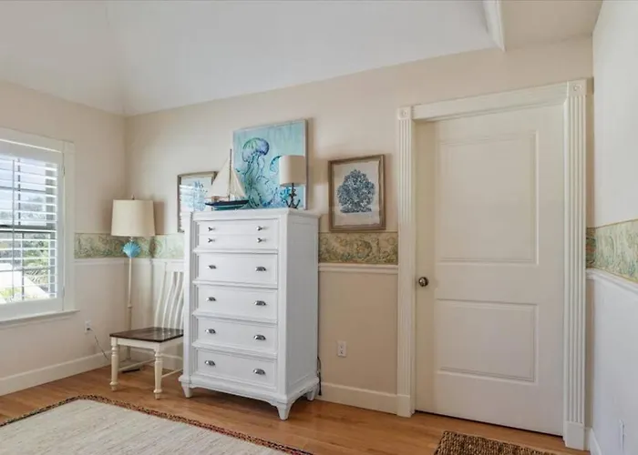Grande Canal - Captivating 3 Bedroom Retreat