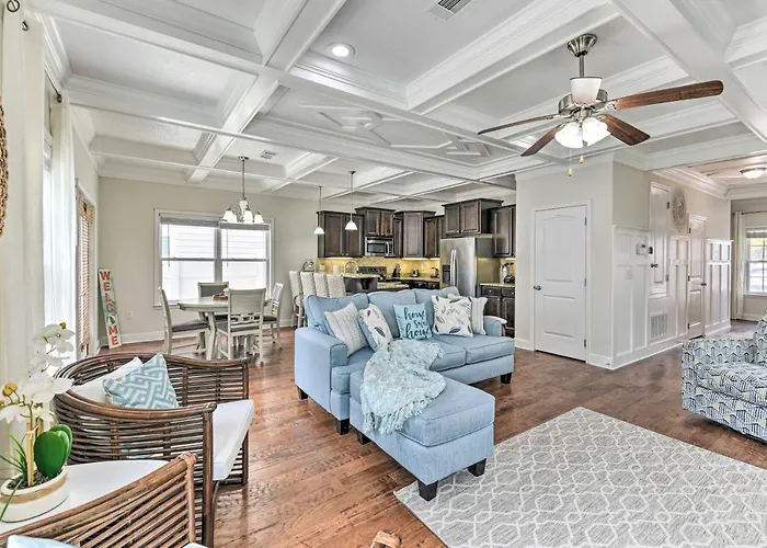 Half-Mi To Inlet Beach: Home W/ Grill & Fire Pit
