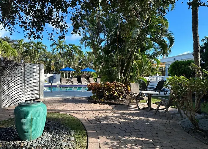 Olde Marco Inn