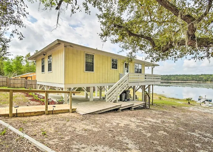 Hawthorne Hideaway W/ Waterfront Fire Pit!