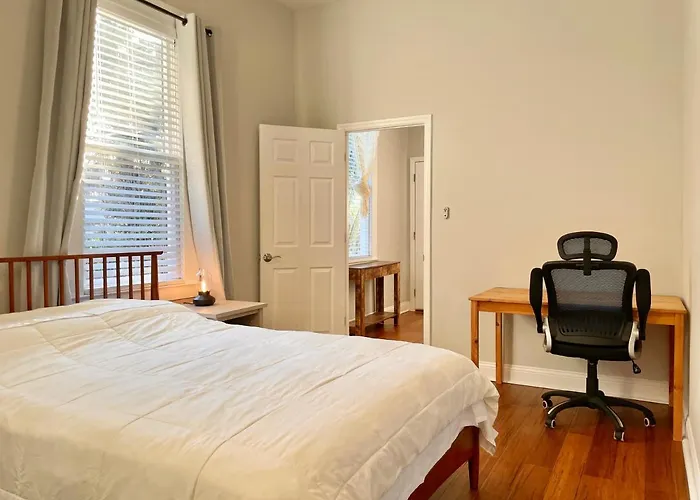 Lovely Guesthouse In The Up-And-Coming Springfield