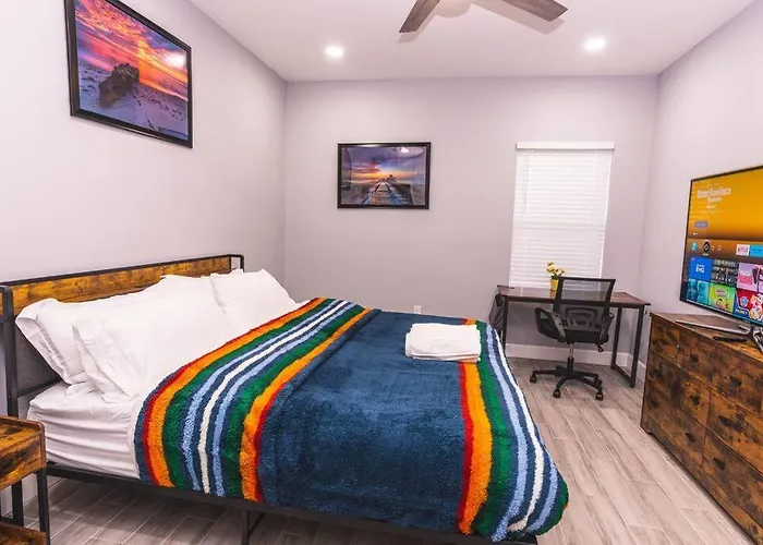 2023 Built! Fineart, Putt-Putt, Hammock, Backyard, Pet And Kid Friendly
