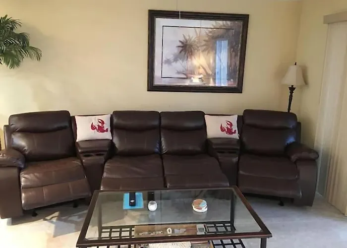 Oceanway 203 - Upscale Oceanfront Condo - 2Br And 2Ba