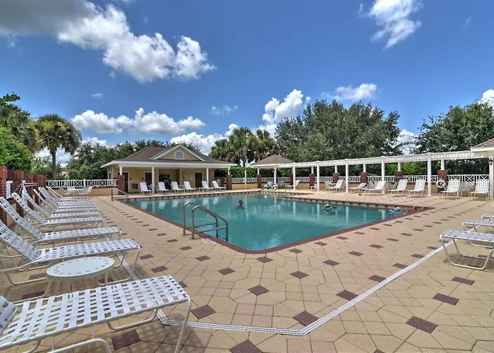 Home W/ Lanai + Community Perks In The Villages!