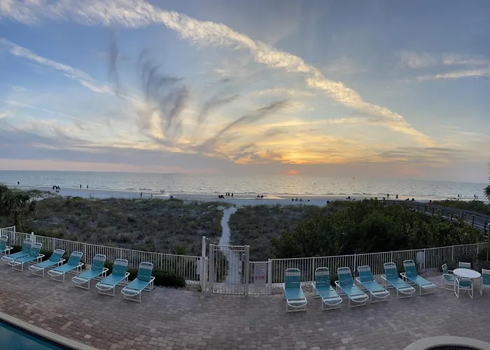 Oceanway 203 - Upscale Oceanfront Condo - 2Br And 2Ba