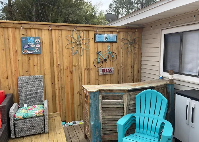 Destin-Y 30A Beach Retreat Self Checkin - Huge Private Backyard Deck With Outdoor Shower