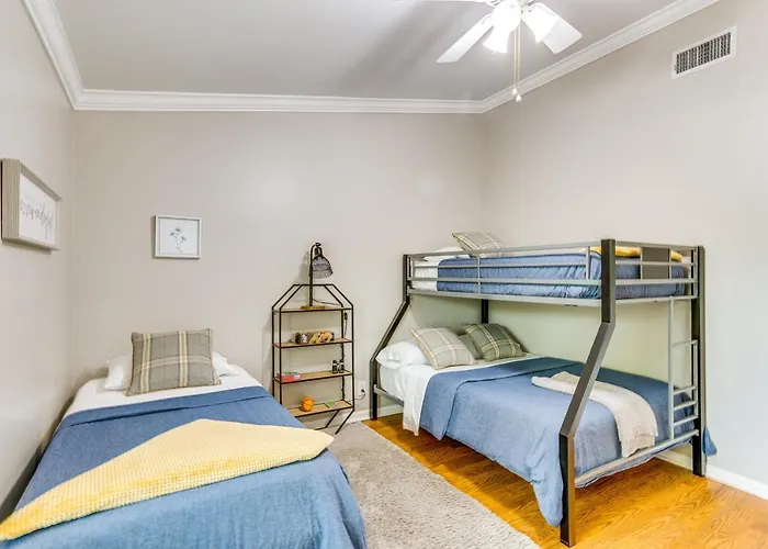 Wellington Vacation Rental: Private Saltwater Pool