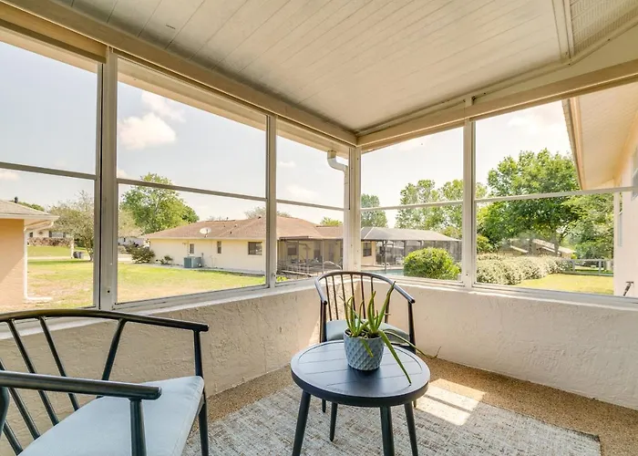 Florida Vacation Rental W/ Enclosed Porch!