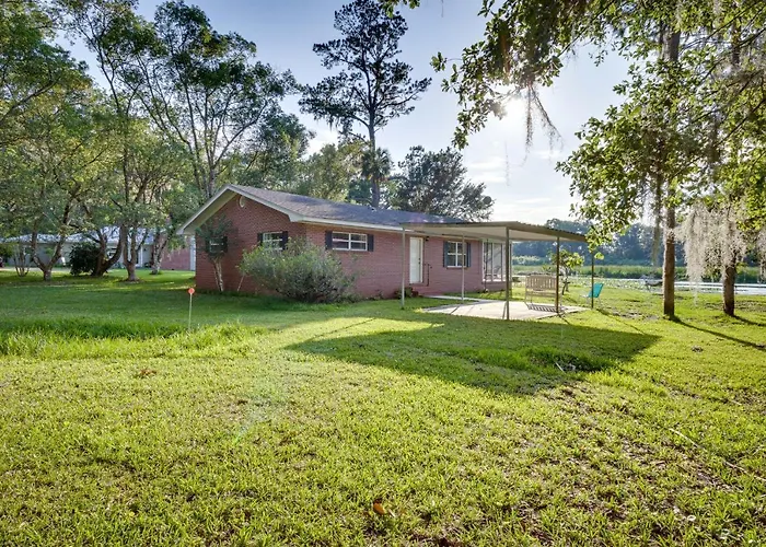 Near Kayak Launch: Riverfront Home In Sanford!