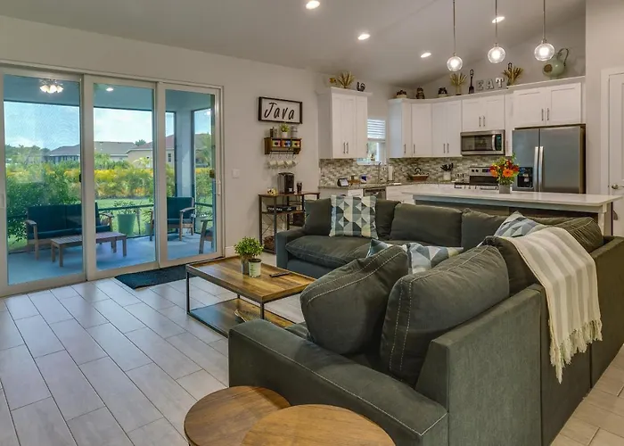 Port Saint Lucie Vacation Rental W/ Hot Tub!