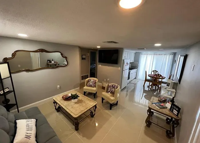 Comfy 2 Bedroom Apartment