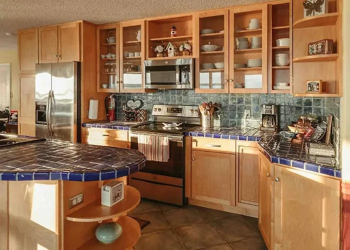 Admiral Suite