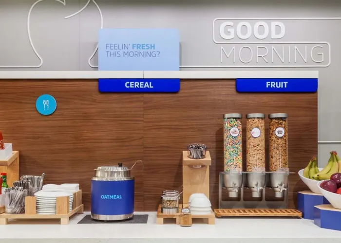 Holiday Inn Express & Suites Tavares By Ihg