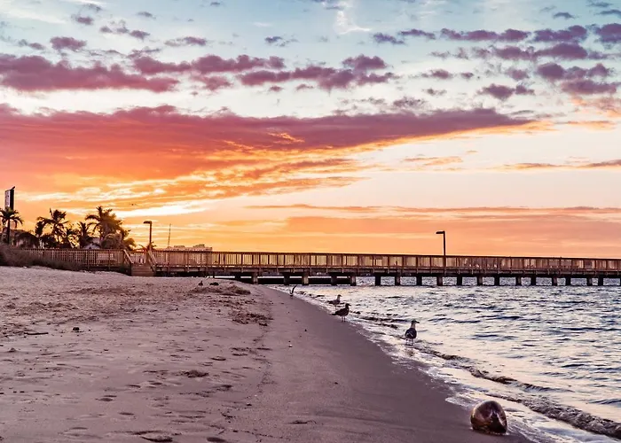 The Salt Life Get Away - Cape Coral, Florida