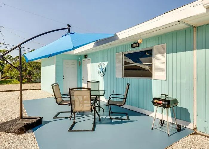 Pet-Friendly Venice Vacation Rental, 3 Mi To Beach