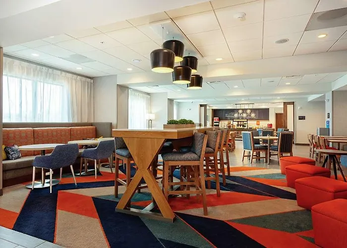 Hampton Inn Marianna I-10