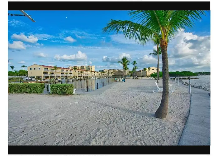 Islamorada Paradise Overlooking The Fabulous Florida Bay.