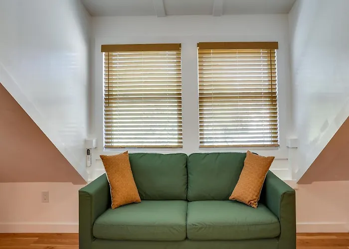 Winter Haven Apt: 1 Mi To Polk State College!