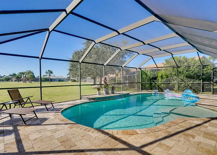Punta Gorda Oasis W/ Saltwater Pool + Gas Grill!