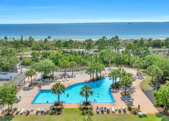 Fall Deals + Snowbird Rates | Coastal Stay Near The Beach