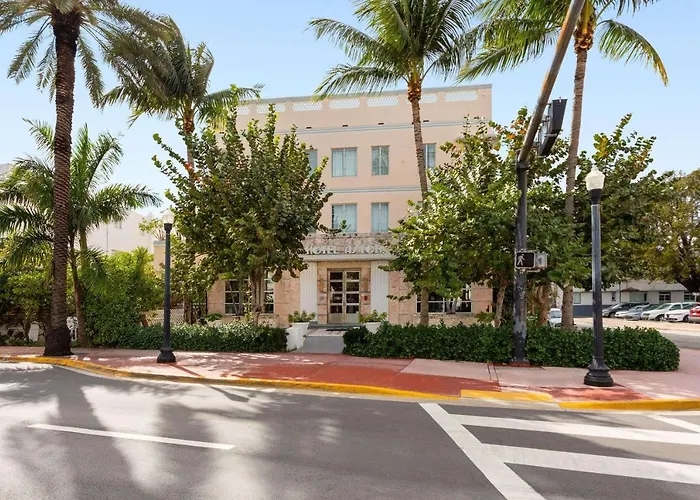 Astor Hotel By Luxurban Miami Beach