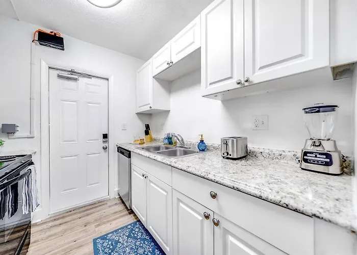 Water Front Condo - First Floor - Palm Wave Says