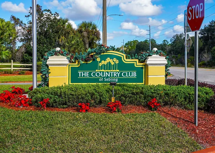 Sebring Retreat W/ Direct Golf Course Access!