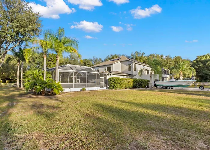 Lakeview Retreat: Perfect For Events Or Just Relax