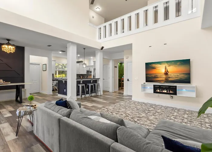 Lakeview Retreat: Perfect For Events Or Just Relax