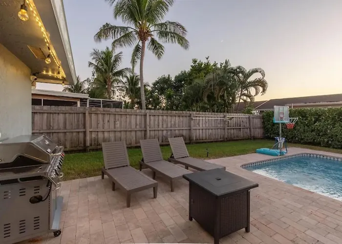 5Br Wellington Equestrian Retreat