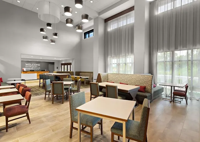 Hampton Inn & Suites Ruskin I-75, Fl
