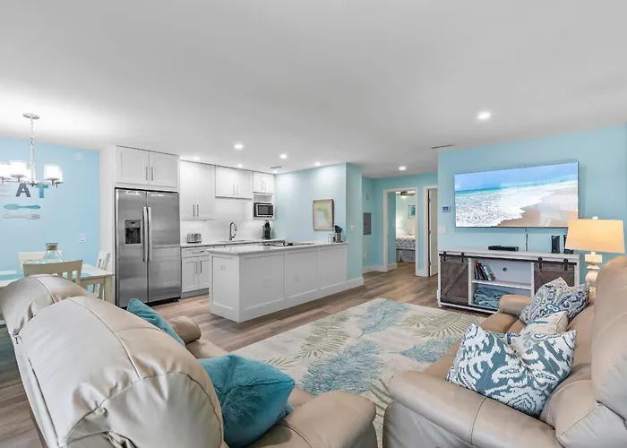 Coronado Arms Condominiums B-18