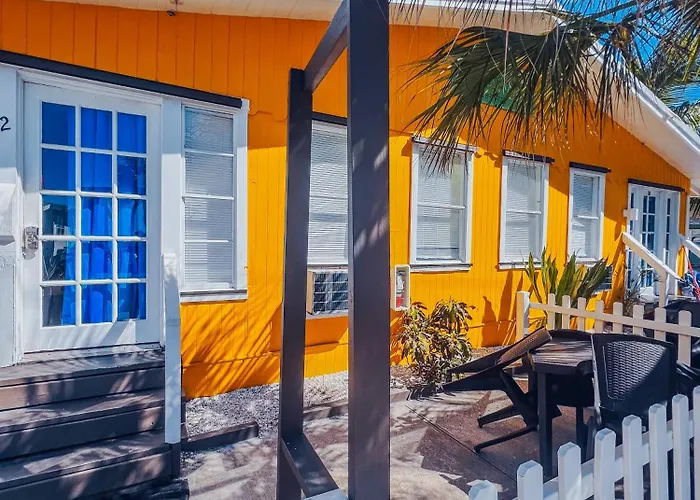Playa Esmeralda One Bedroom Cottages