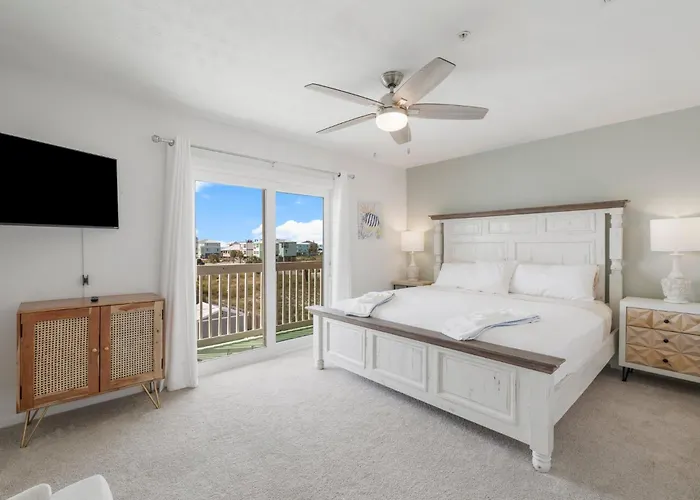 Sand Buckets Unit C, Ocean View Beach Townhouse