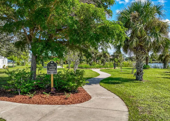 Everglades Breath 3Bed 2 Bath Villa