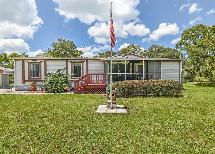 The Blue Nile! Your Florida Vacation Is Calling. Vacation, Leisure Or Business
