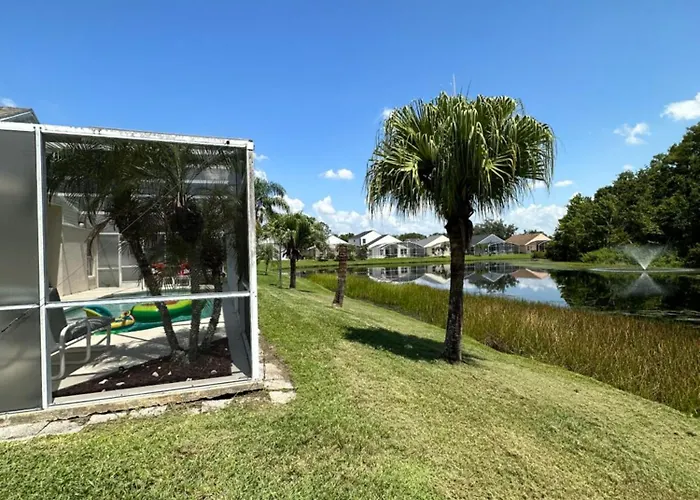 Private Pool With A Beautiful View Overlooking The Lake! Near Disney - Universal