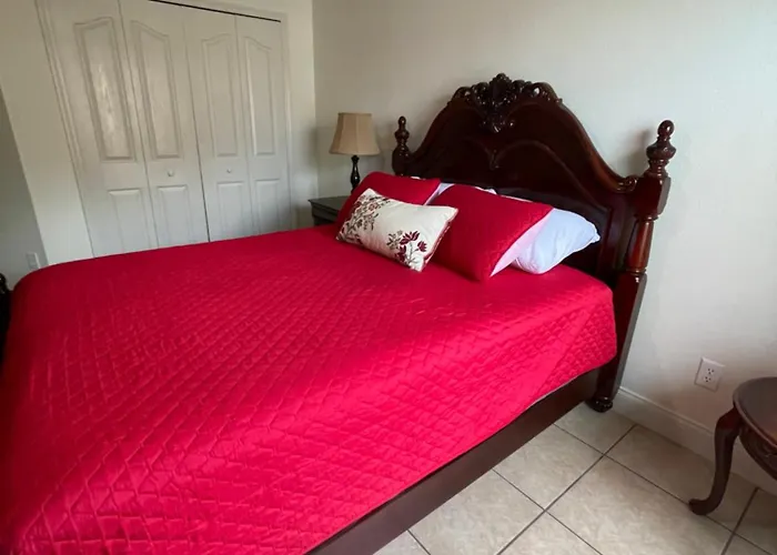 Private Centrally Located Cozy Relaxing Getaway!