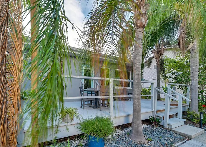 Pet-Friendly Waterfront Home - 2 Mi To Beach!