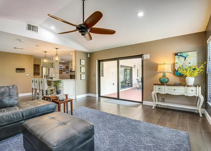 Near Golf & Beaches: Coral Springs Home W/ Yard!