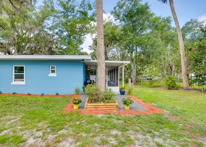 Scallop Season: Crystal River Home W/ Dock!