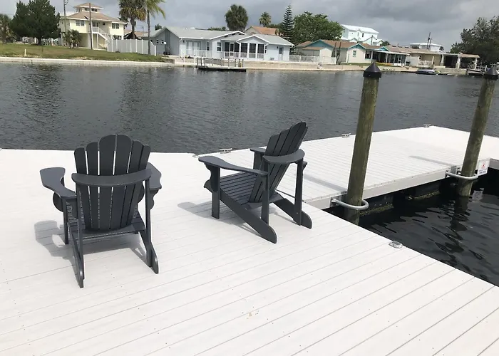 Waterfront Hernando Beach House On Deep Water Canal W/Dock, Fishing, Kayak