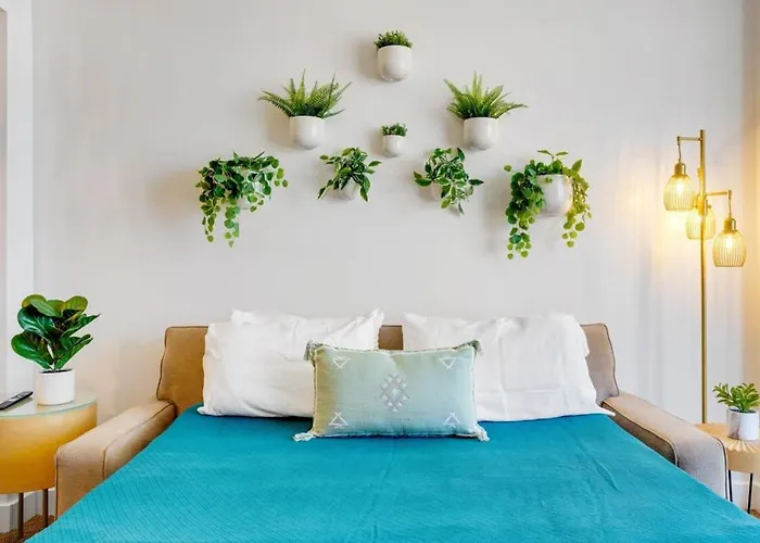 Beachfront Resort Pool Ocean View Balcony Gym