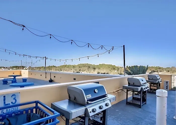 Privately Owned 16Th Floor Condo