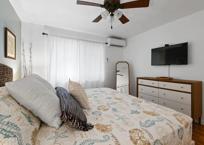 Sunshine Shores Boutique Apartments