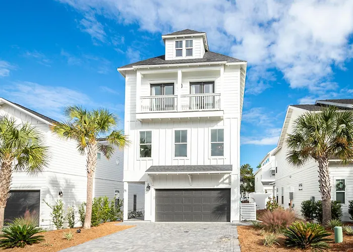 Salty Sons 4 Bedroom And Just Minutes To The Beach Rosemary And 30Avenue