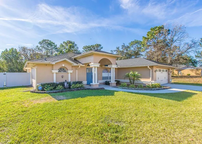 Relax Poolside: Spring Hill Family Home W/ Yard!