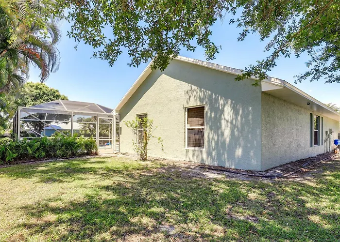 Jensen Beach Home W/ Heated Pool!