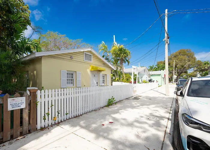 Sailors Cabin - Prime Downtown Key West Spot - Walk To Duval